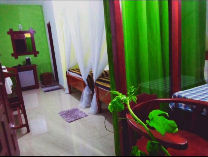 Elegant Home Stay เอลลา ภายนอก รูปภาพ